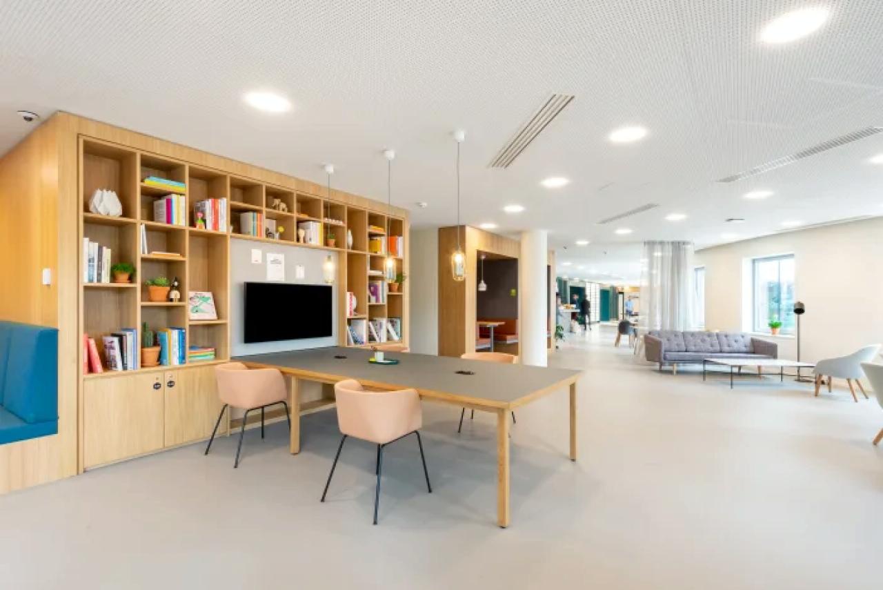 Coworking La Défense 6m² Location coworking Puteaux Hauts-de-Seine OLBUR2003229 2